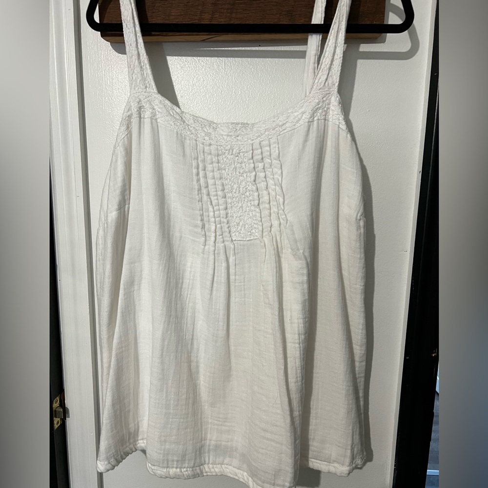 Lane Bryant Tank with lace details